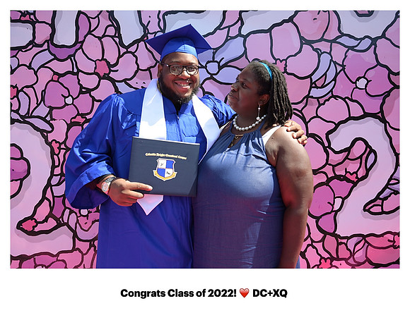 0100__8-12-22_Rainbow-Graduation-Class-2022_XQ