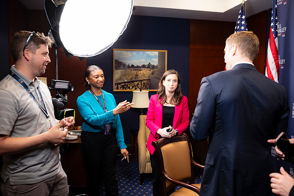 0337_5-1-24_HILL-and-Valley-US-Capitol-Eventphotojournalism-event-Photographers