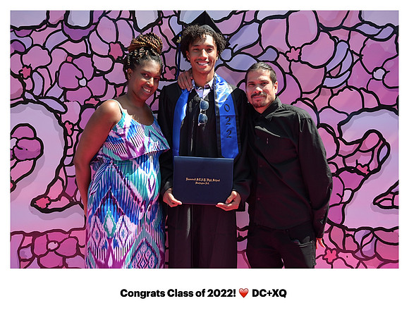 0117__8-12-22_Rainbow-Graduation-Class-2022_XQ