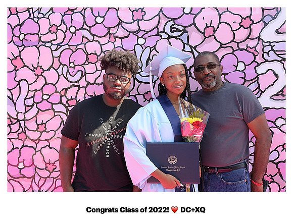 0158__8-12-22_Rainbow-Graduation-Class-2022_XQ