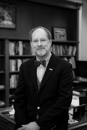 10012-19-24_USGS_David-Applegate-Professional-Headshot-Photographers-EventPhotojournalism-photography