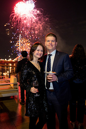 0190__12-13-24_Bain-Company-Holiday-Party-District-Winery-EventPhotojournalism-photography