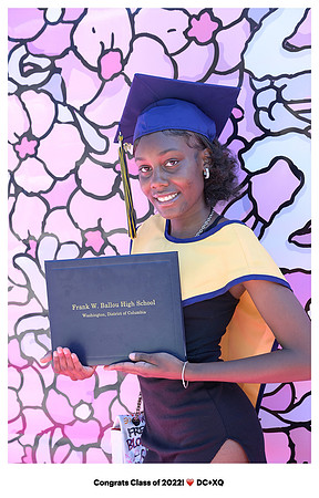 0256__8-12-22_Rainbow-Graduation-Class-2022_XQ
