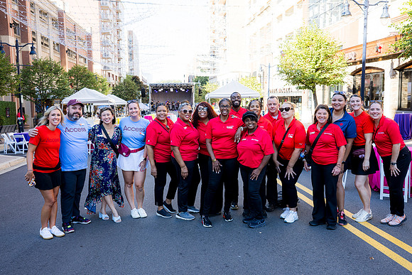 0245__8-22-25_Access-DMC_Fleet-Street-Block-Party-National-Harbor-Maryland-Event-Photojournalism-event-photography