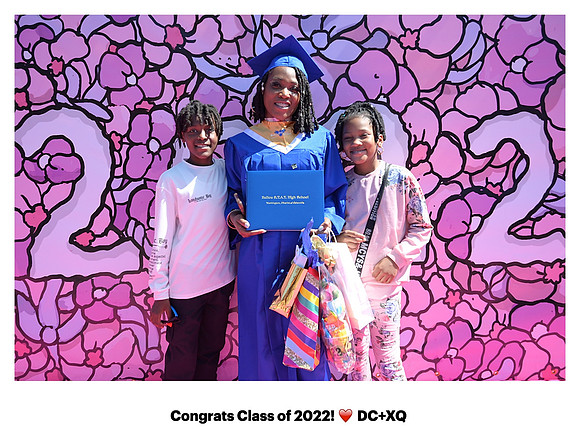 0145__8-12-22_Rainbow-Graduation-Class-2022_XQ