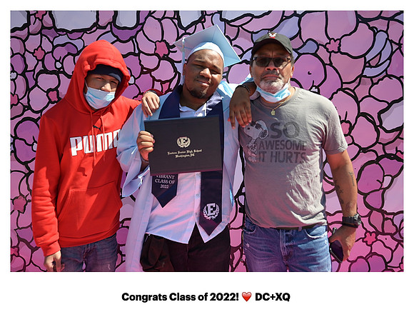 0035__8-12-22_Rainbow-Graduation-Class-2022_XQ