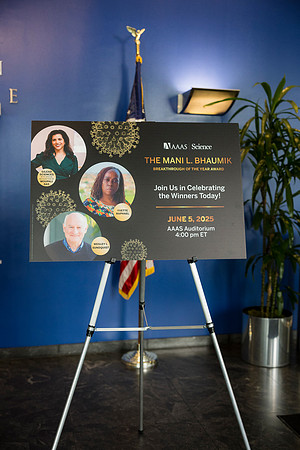 0007__6-5-25_AAAS-2025-Mani-L-Bhaumik-Breakthough-Award-Washington-DC-Event-Photojournalism-photography