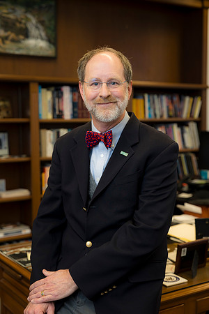 10312-19-24_USGS_David-Applegate-Professional-Headshot-Photographers-EventPhotojournalism-photography