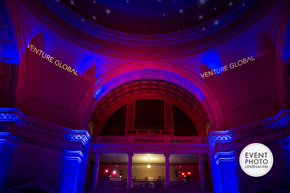0172__12-8-22_Venture-Global-Holiday-Party-National-Museum-of-Natural-History-Washington-DC-EventPhotojournalism-event-photographers