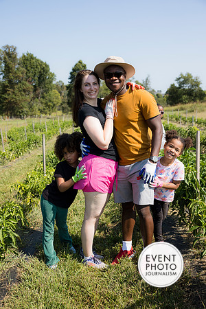 0330__9-14-24-Chartis-Federal-Corporate-Family-Day-JK-Farm-Purceville-Virginia-EventPhotojournalism-event-photographers