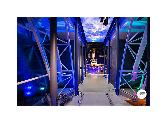 0114__12-3-22__Event_Verisign-Holiday-Party-Udvar-Hazy-Center-EventPhotojournalism-event-photographers-Virginia