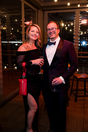 0205__12-13-24_Bain-Company-Holiday-Party-District-Winery-EventPhotojournalism-photography