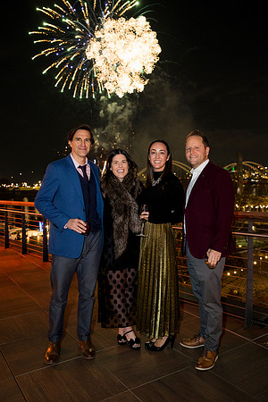 0182__12-13-24_Bain-Company-Holiday-Party-District-Winery-EventPhotojournalism-photography