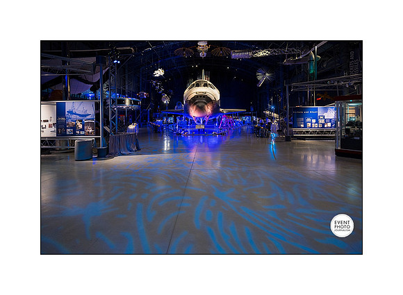 0129__12-3-22__Event_Verisign-Holiday-Party-Udvar-Hazy-Center-EventPhotojournalism-event-photographers-Virginia