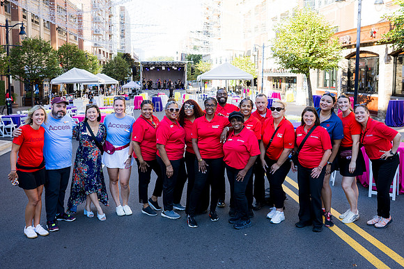 0247__8-22-25_Access-DMC_Fleet-Street-Block-Party-National-Harbor-Maryland-Event-Photojournalism-event-photography