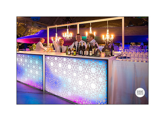 0400__12-3-22__Event_Verisign-Holiday-Party-Udvar-Hazy-Center-EventPhotojournalism-event-photographers-Virginia