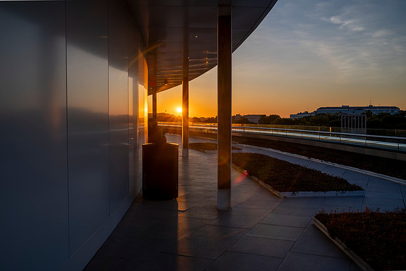 1051_-HDR