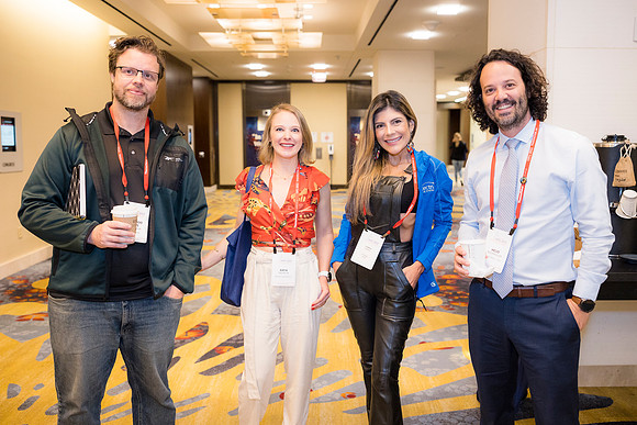 1384__08-31-22___ISFG 2022-Washington-DC-Marriott-Marquis-Hotel--EventPhotojournalism-conference-photographers