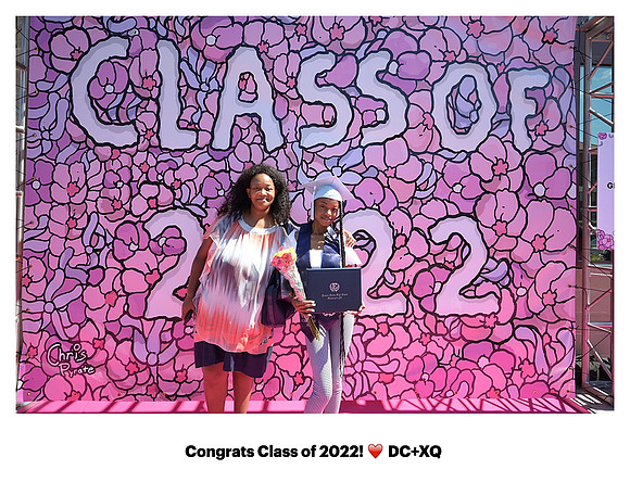 0220__8-12-22_Rainbow-Graduation-Class-2022_XQ