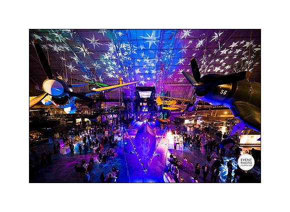 0225__12-3-22__Event_Verisign-Holiday-Party-Udvar-Hazy-Center-EventPhotojournalism-event-photographers-Virginia