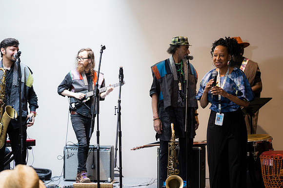 0384H_3-29-25_Smithsonian-Museum-of-African-Art-Cheikh-Ibra-Fam-Concert-Event-Photojournalism