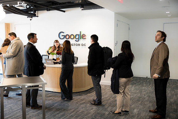 0077__2-18-25_Jack-Morton-Fireside-Chat-Google-event-photographers-Event-Photojournalism-photography
