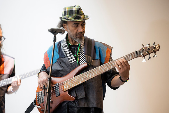 0093H_3-29-25_Smithsonian-Museum-of-African-Art-Cheikh-Ibra-Fam-Concert-Event-Photojournalism