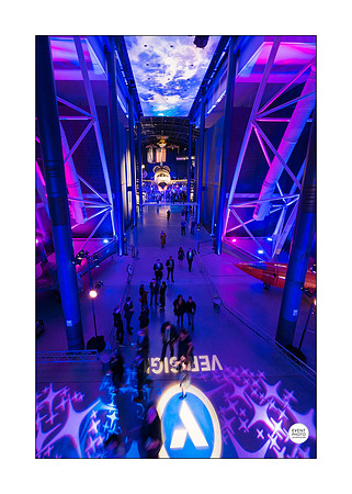 0177__12-3-22__Event_Verisign-Holiday-Party-Udvar-Hazy-Center-EventPhotojournalism-event-photographers-Virginia
