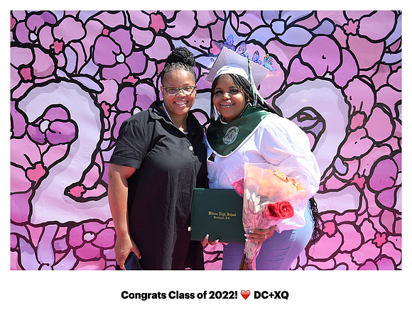0268__8-12-22_Rainbow-Graduation-Class-2022_XQ