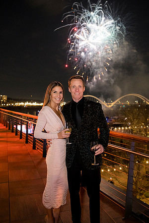 0183__12-13-24_Bain-Company-Holiday-Party-District-Winery-EventPhotojournalism-photography