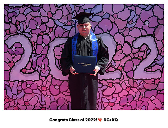 0128__8-12-22_Rainbow-Graduation-Class-2022_XQ