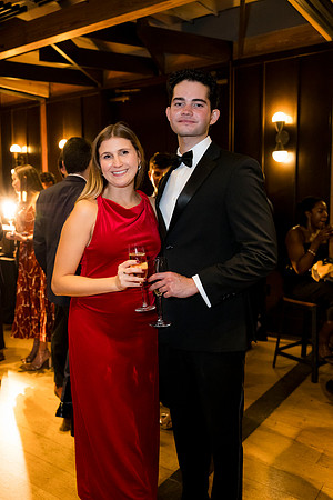 0287__12-13-24_Bain-Company-Holiday-Party-District-Winery-EventPhotojournalism-photography