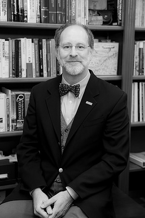 7412-19-24_USGS_David-Applegate-Professional-Headshot-Photographers-EventPhotojournalism-photography