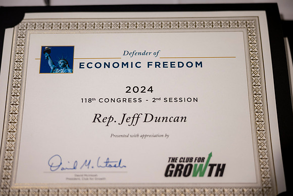 0011__5-13-25_Club-for-Growth-2025-Defenders-of-Economic-Freedom-Award-Capitol-Hill-Club-Washington-DC-Event-Photojournalism-photography
