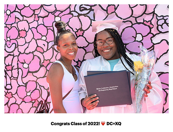 0189__8-12-22_Rainbow-Graduation-Class-2022_XQ