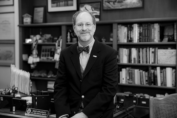 9212-19-24_USGS_David-Applegate-Professional-Headshot-Photographers-EventPhotojournalism-photography
