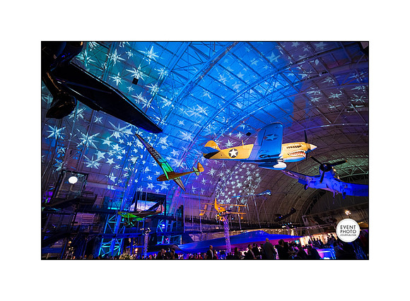 0244__12-3-22__Event_Verisign-Holiday-Party-Udvar-Hazy-Center-EventPhotojournalism-event-photographers-Virginia