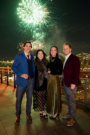 0181__12-13-24_Bain-Company-Holiday-Party-District-Winery-EventPhotojournalism-photography